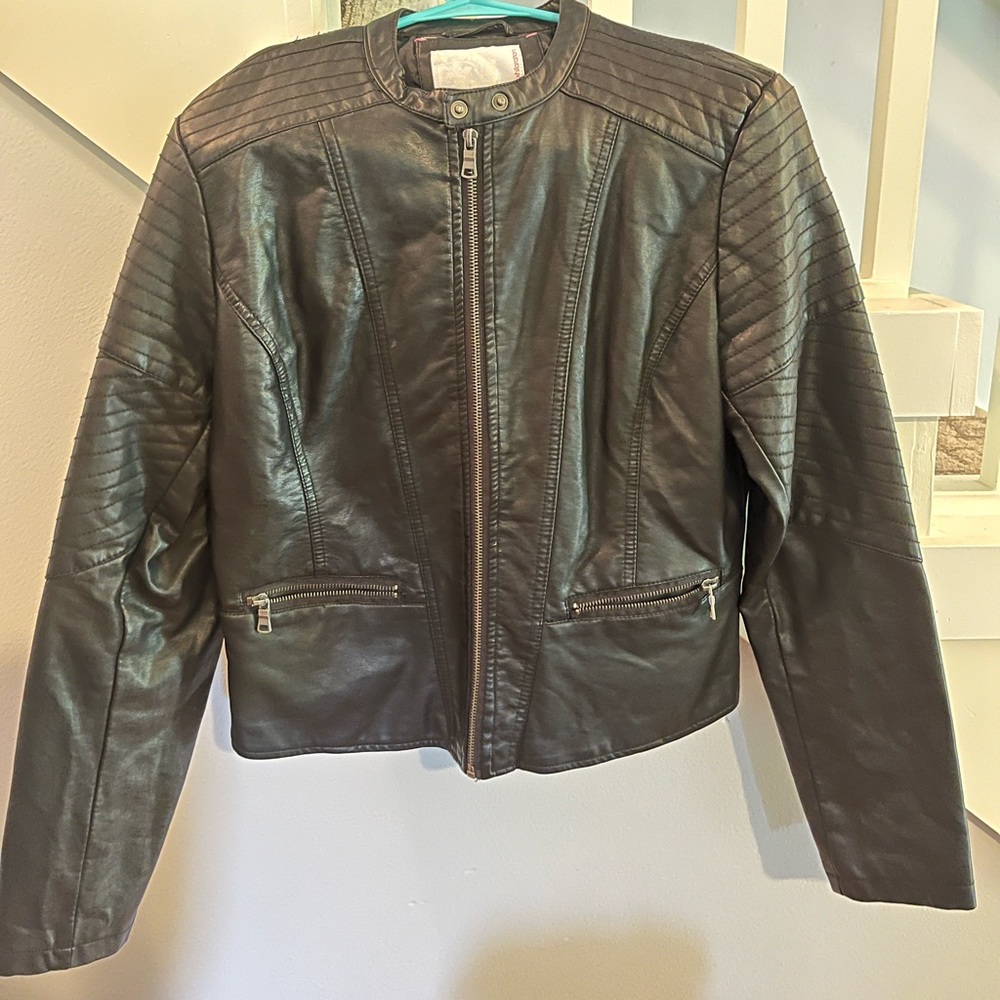 Leather moto jacket
